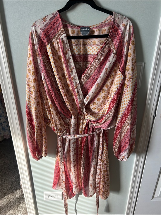 ARULA Dresses & Skirts - ARULA Pink, Cream & Gold Printed Boho Wrap Dress